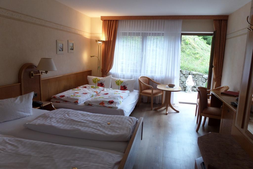 Hotel - Gasthof Blume Oppenau Chambre photo